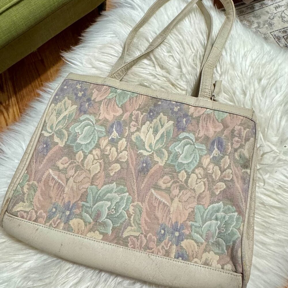 Vintage Floral Tapestry Bag
